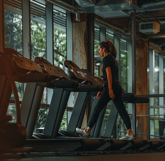 running-treadmill-circuits-vukoo-bars-gluten-free-protein-bars-colorado